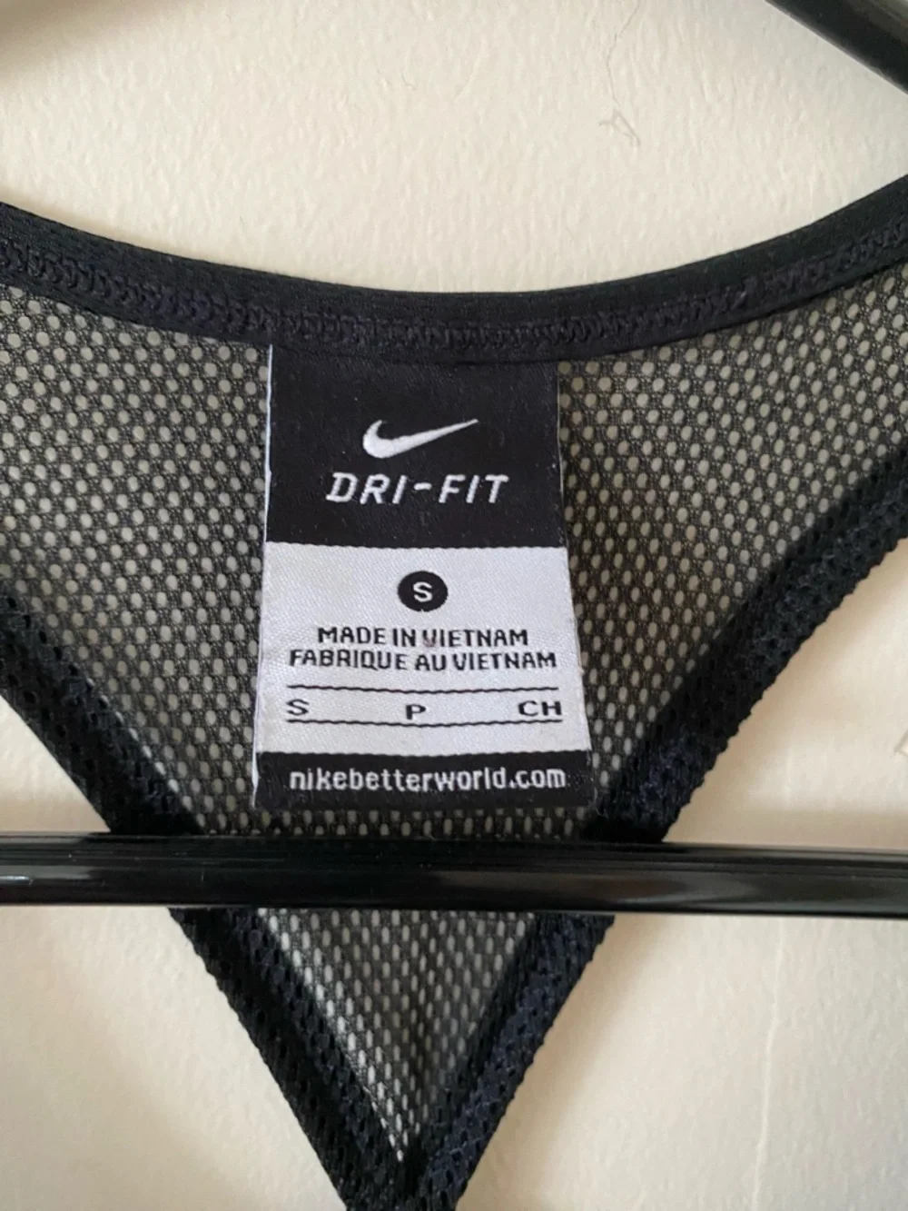 Nike mesh Racerback sporty black + Gray chita Print Mesh Tank